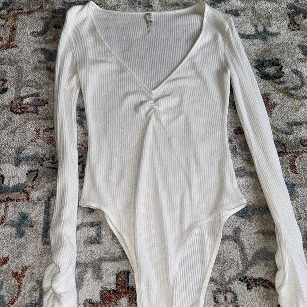 Intimately Free People Cozy Up With Me Ribbed Deep V Neck Bodysuit Ivory M